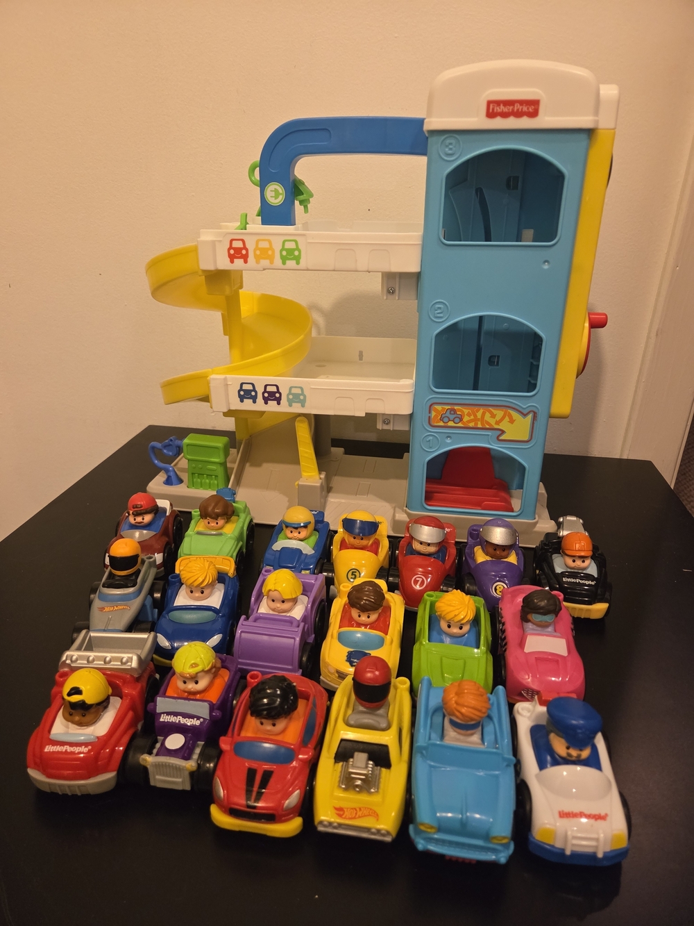 HUGE Wheelie Cars Bundle Little People & Parking Garage Playset